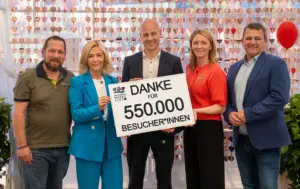 Foto der Bilanz des Frühjahrsmarkts mit 550.000 Besucher*innen